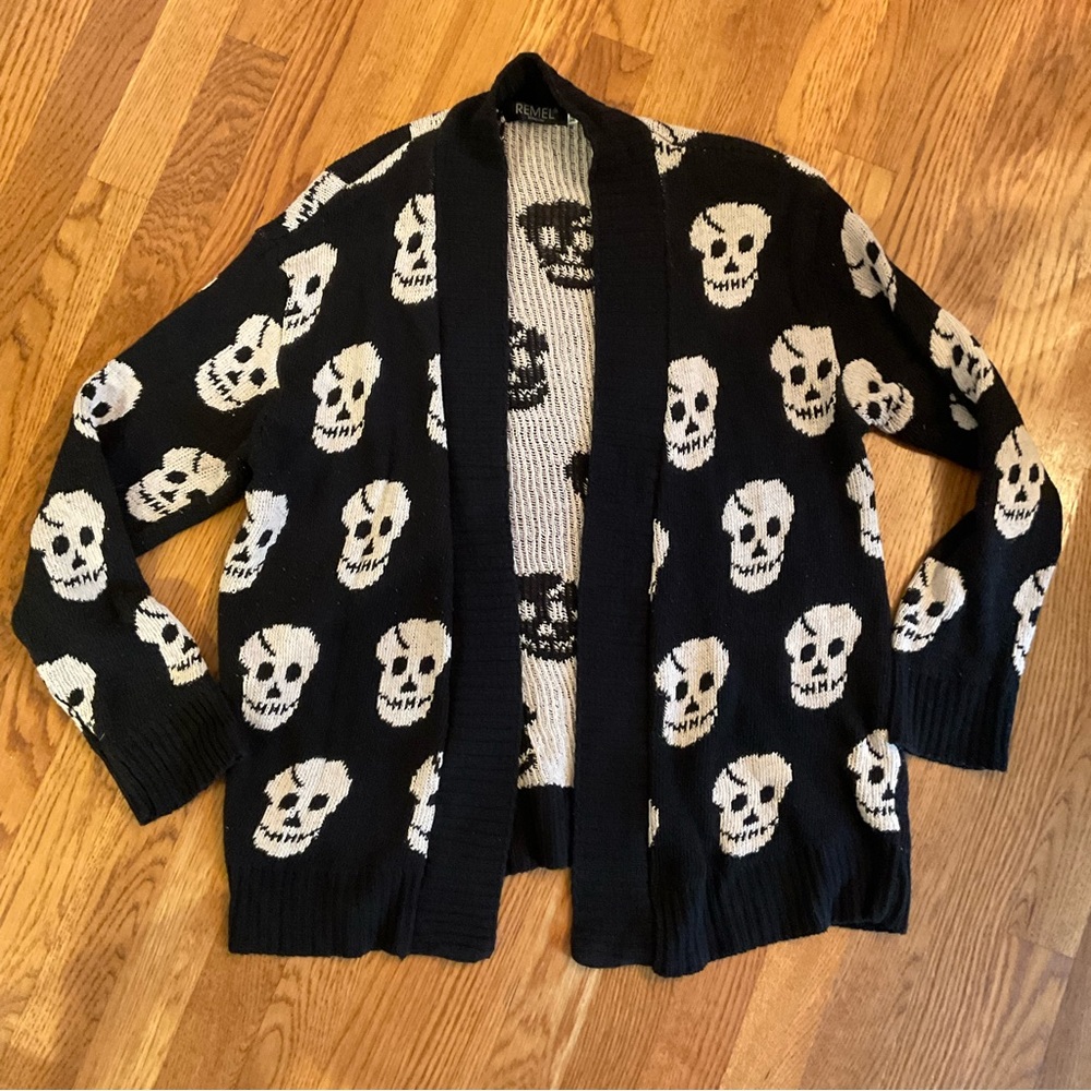 Remel - Softest Skull Cardigan Sweater. Size XXL